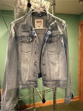 Mossimo Supply Co. Light Blue Denim Trucker Jacket